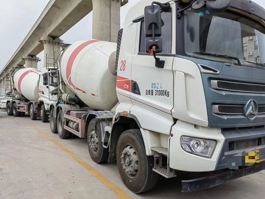 SANY 12 Cubic Używana betonomieszarka montowana na ciężarówce SY412C-8S z silnikiem Hino