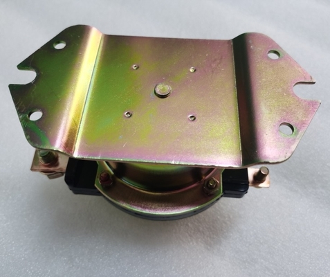 60000058 60058365 Elektromagnetyczny wyłącznik zasilania DK238BY-010 DK238BYZ-010180A 24V 180A